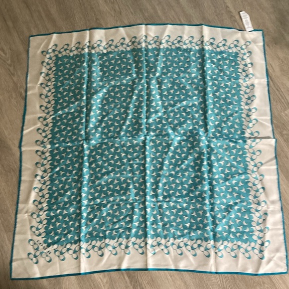 Coach large square silk scarf - Picture 2 of 2